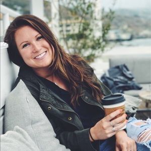 Meet your Posher, Danielle